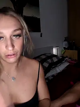 Snapshot of xx_spiceycouple_xx chatting on March 2026 08:09:01 PM xx spiceycouple xx online show from March 2026 08:09:01 PM