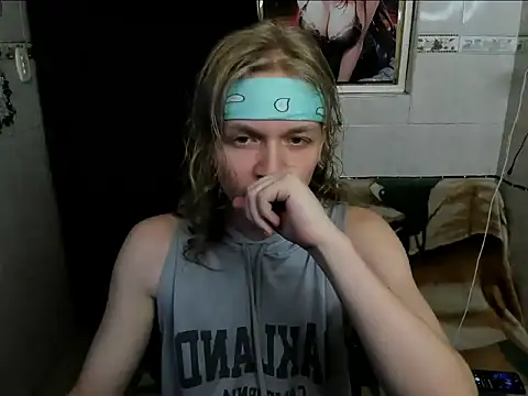 Snapshot of Bookjinn chatting on January 2026 06:50:02 AM Bookjinn online show from January 2026 06:50:02 AM