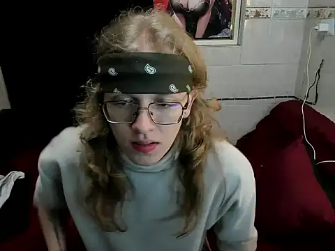 Snapshot of Bookjinn chatting on January 2026 03:12:02 AM Bookjinn online show from January 2026 03:12:02 AM