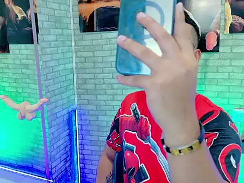 ThomasAxel online show from November 2025 09:04:02 PM