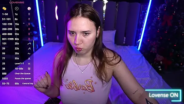 AmiraChase online show from December 2025 01:41:02 PM