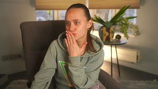 Snapshot of SageRodocker chatting on October 2025 03:18:02 AM SageRodocker online show from October 2025 03:18:02 AM