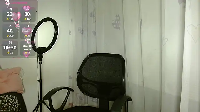 Snapshot of KittyJane chatting on October 2025 03:03:01 PM KittyJane online show from October 2025 03:03:01 PM