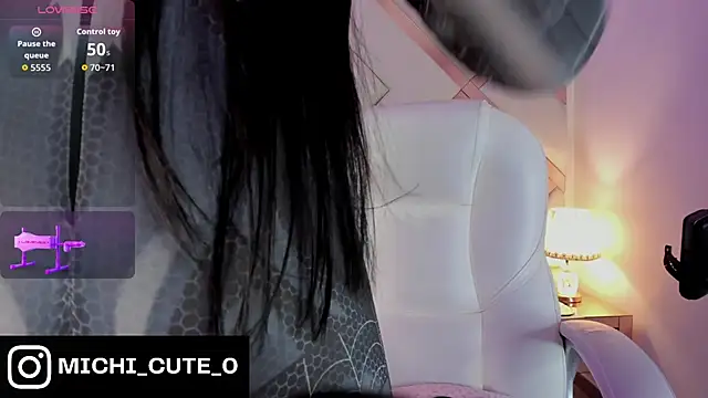 michelle cutee  online show from February 2026 08:32:02 PM