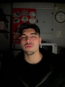 emir343475 online show from January 2026 05:26:02 PM