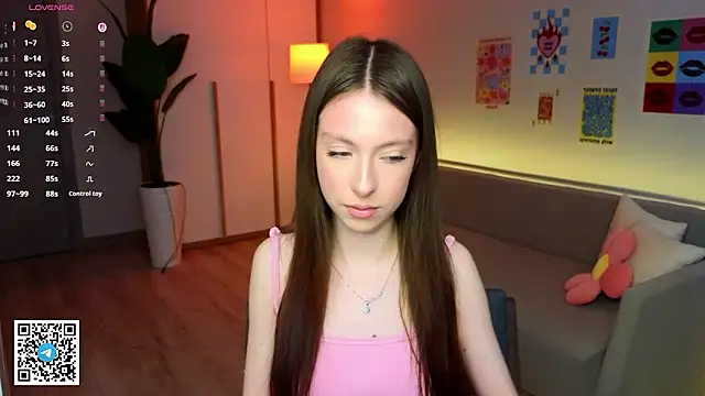 Snapshot of Yasmin_Kass chatting on March 2026 06:38:02 AM Yasmin Kass online show from March 2026 06:38:02 AM