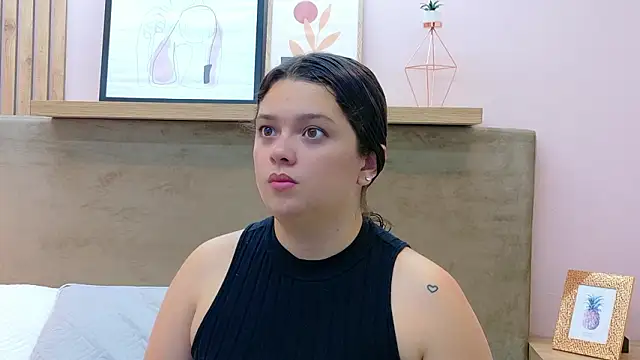 Tessa Stone online show from February 2026 02:28:02 AM