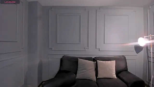 MeganCross1 online show from February 2026 04:11:01 AM