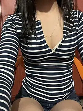 Snapshot of Lala6888 chatting on February 2026 04:33:01 PM Lala6888 online show from February 2026 04:33:01 PM