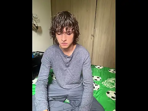JoelnClouds online show from May 2026 05:20:02 PM