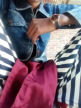 Snapshot of Kareena_rani chatting on December 2025 05:03:01 AM Kareena rani online show from December 2025 05:03:01 AM