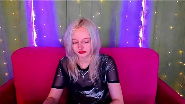 Snapshot of AlessaKiss chatting on January 2026 09:33:02 AM AlessaKiss online show from January 2026 09:33:02 AM