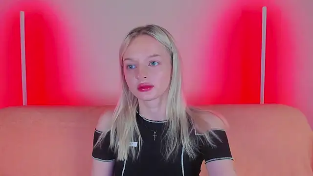 AlessaKiss online show from July 2026 07:04:01 AM