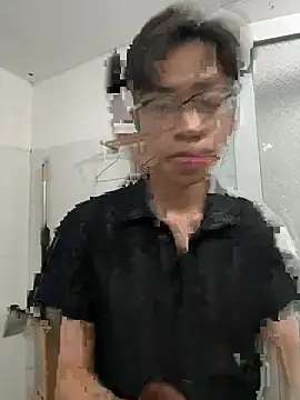 Snapshot of liamhn2k4 chatting on April 2026 11:17:01 AM liamhn2k4 online show from April 2026 11:17:01 AM