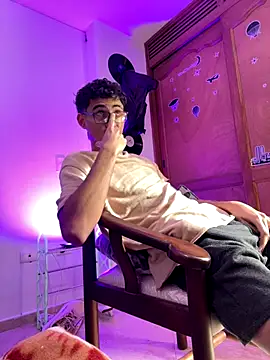 Snapshot of gsusss_feet chatting on November 2025 05:34:01 PM gsusss feet online show from November 2025 05:34:01 PM