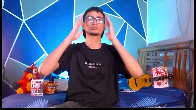 Snapshot of gsusss_feet chatting on April 2026 03:12:01 PM gsusss feet online show from April 2026 03:12:01 PM