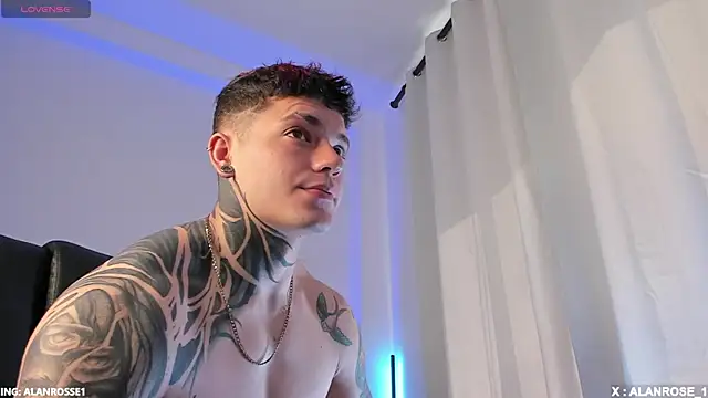 AlanRose01 online show from November 2025 01:33:02 PM