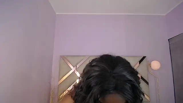 Maiacharris  online show from May 2026 12:43:01 PM