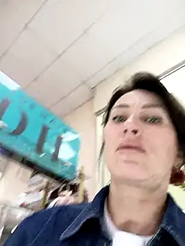 Luna 7777 online show from April 2026 11:52:02 AM