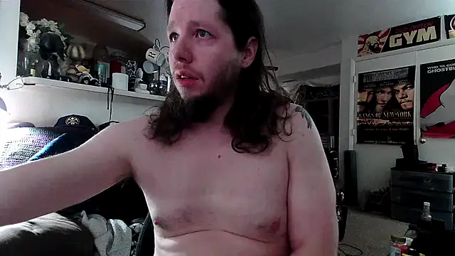 Snapshot of biggerisbetter12 chatting on November 2025 07:48:02 PM biggerisbetter12 online show from November 2025 07:48:02 PM