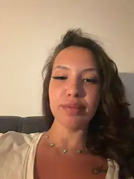 Snapshot of BiancaAva chatting on June 2026 08:21:01 PM BiancaAva online show from June 2026 08:21:01 PM