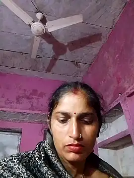 Snapshot of Pooja_shre chatting on October 2025 03:46:02 PM Pooja shre online show from October 2025 03:46:02 PM