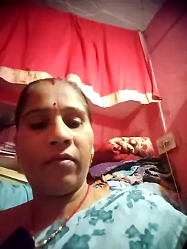 OliveGreen22 online show from November 2025 05:09:01 AM