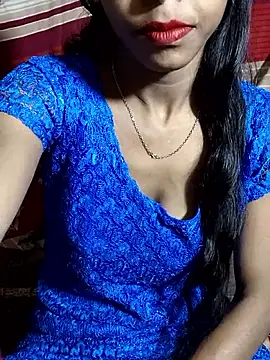 Itz Aisha   online show from December 2025 05:13:01 AM