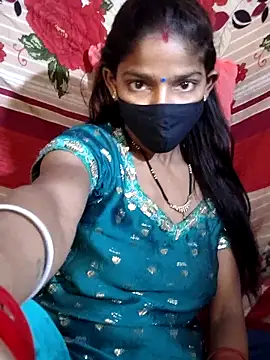 Itz Aisha   online show from May 2026 06:18:01 AM