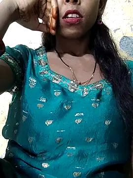 Itz Aisha   online show from July 2026 10:51:01 AM