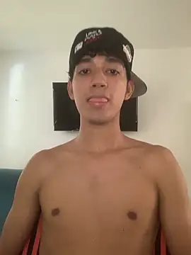 Alex king17 online show from April 2026 01:38:02 PM
