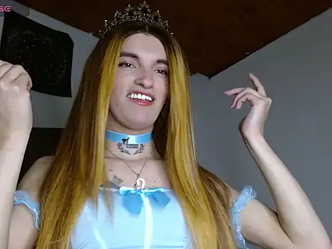 Scarlett crastrawberry online show from May 2026 10:32:02 AM