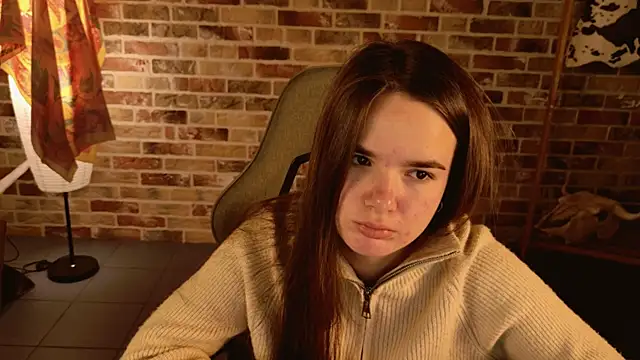 May Bloom online show from December 2025 05:04:02 AM