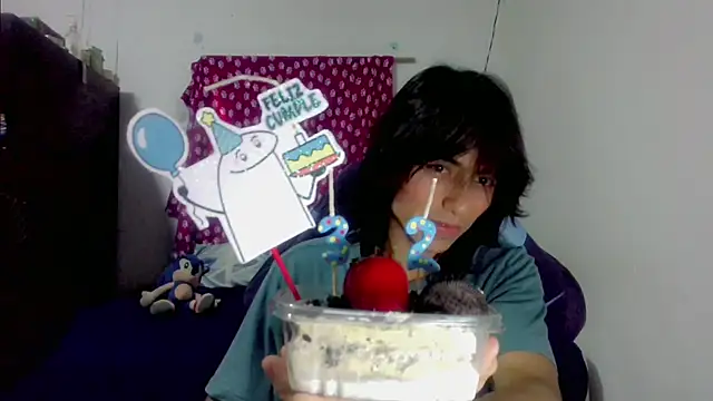 LouisOwOoo online show from November 2025 11:40:02 AM