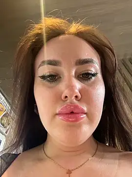 KiraSunshine online show from February 2026 04:19:01 AM