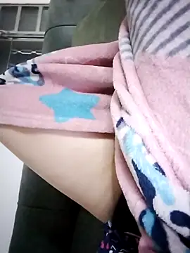 Snapshot of Maee_filha253 chatting on October 2025 12:01:02 PM Maee filha253 online show from October 2025 12:01:02 PM