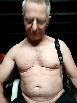 Snapshot of Sexyfab65 chatting on October 2025 04:46:02 AM Sexyfab65 online show from October 2025 04:46:02 AM