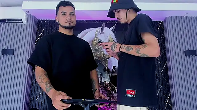 Snapshot of handsome_boys22 chatting on December 2025 08:04:02 PM handsome boys22 online show from December 2025 08:04:02 PM