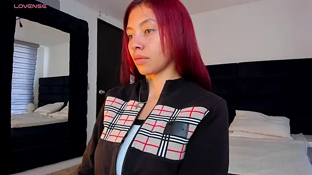 melanie roux   online show from January 2026 12:20:02 PM