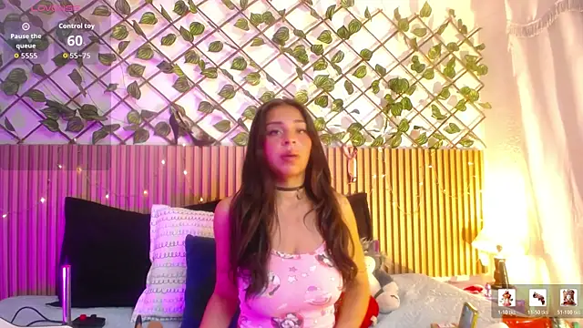 Lunaa 07 online show from May 2026 05:14:02 AM