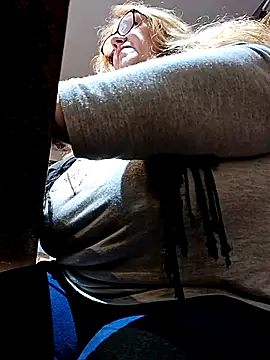 Snapshot of JennyInVegas chatting on October 2025 03:36:02 PM JennyInVegas online show from October 2025 03:36:02 PM