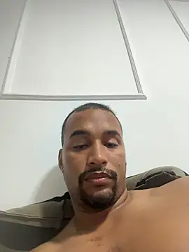 casalbrhot25 online show from November 2025 01:59:01 AM