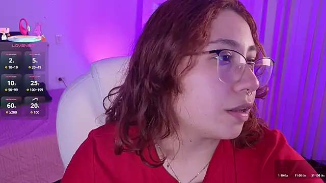 littlee red online show from May 2026 07:54:02 PM
