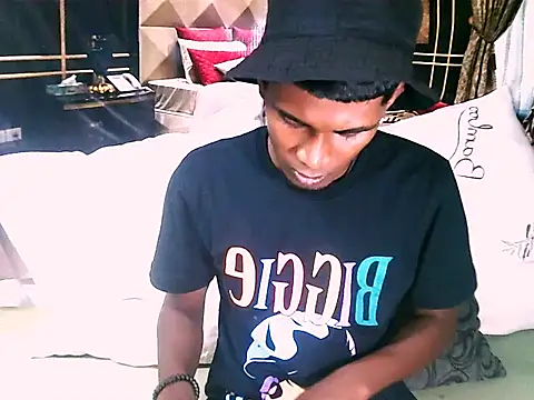 IndianThuggin online show from April 2026 09:34:01 PM