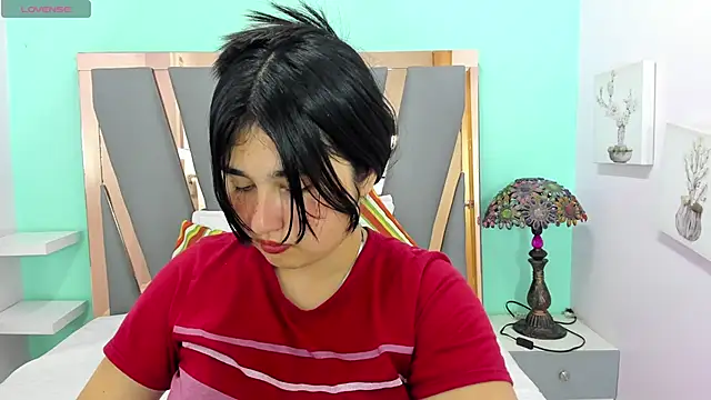 Sweet sumisive online show from November 2025 01:58:01 PM