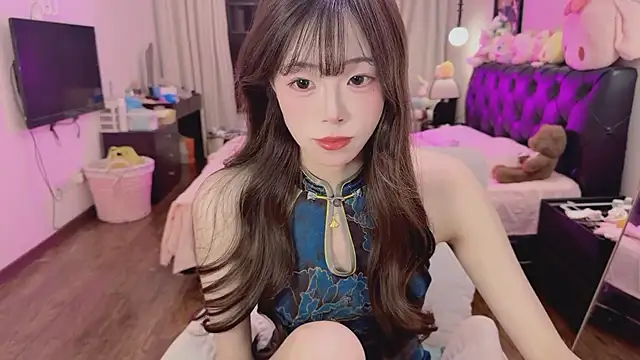 Onecutelittle online show from May 2026 01:05:01 PM