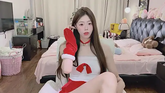 Onecutelittle online show from June 2026 06:55:02 AM