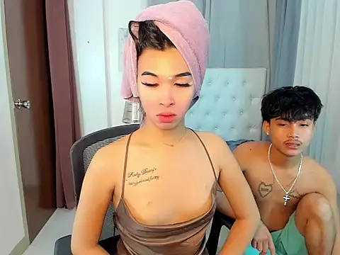 Snapshot of hardcocktwink chatting on November 2025 04:38:02 PM hardcocktwink online show from November 2025 04:38:02 PM