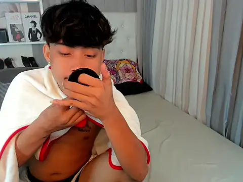 Snapshot of hardcocktwink chatting on January 2026 05:27:02 PM hardcocktwink online show from January 2026 05:27:02 PM