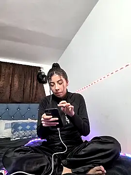 ShareeBax  online show from October 2025 01:24:02 AM